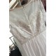 Svatební nádherné bílé šaty s krajkou zdobeným průsvitným topem