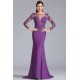 Elegantní společesnké fialové šaty s luxusně zdoeným krajkovým topem a dlouhým tylovým rukávem
