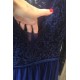 Společenské nádherně modré tylové šaty s celokrajkovým topem a dlouhým rukávem