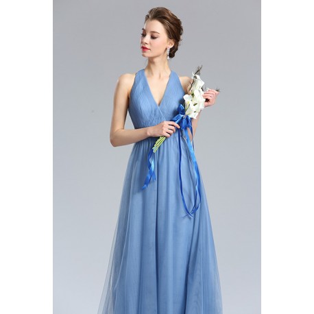 Okouzlující krásné a jednoduché pomněnkové světle modré tylové šaty s rafinovanými zády