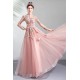 Překrásné vznešené světle růžové šaty s vintage knoflíčky na živůtku a zdobené krajkovou barevnou květinovou výšivkou