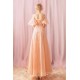 Překrásné vznešené celokrajkové světle růžové šaty s bohatou sukýnkou a nádherně zdobeným vrškem